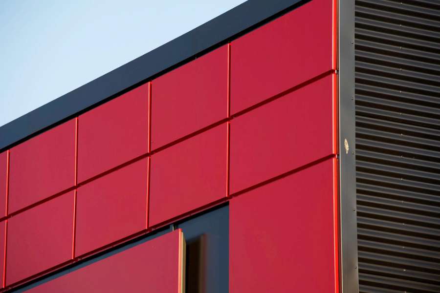 Markanter Eingangsbereich sorgt für Branding, Jyllandsvej 2, 9500 Hobro